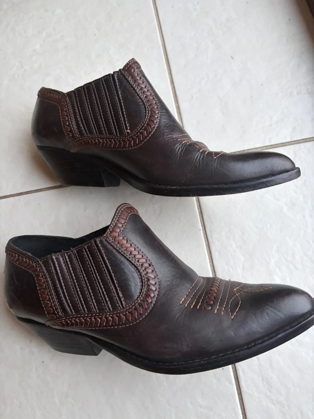 Circus by Sam Edelman Halton Leather Western Ankle Cowboy Cowgirl Boot 7